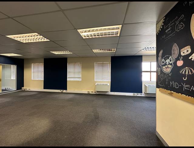 175M² OFFICE TO LET IN CENTURION CENTRAL